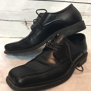 G. H. Bass Men’s Albany Leather Oxfords Sz 10.